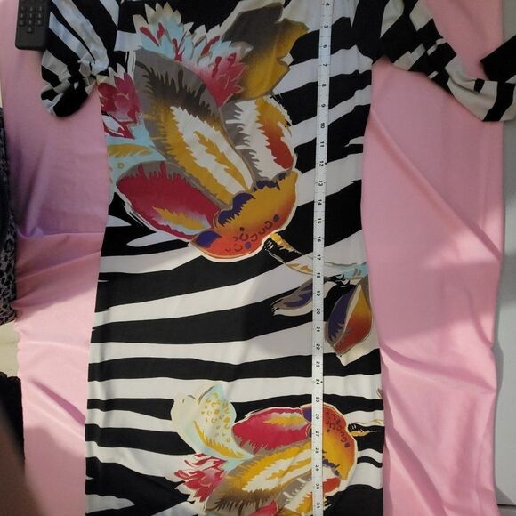 * * ANALILI CASUAL JERSEY KNIT (I believe).  Tight fit.  Fully lined. - Picture 8 of 8